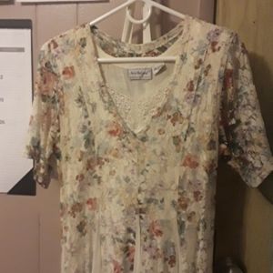 Nostalgia vintage look floral lace dress